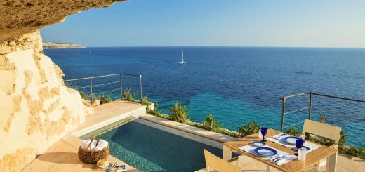 Пляжный отель для взрослых в Испании - "Cap Rocat" (Adults Only Luxury Hotel Mallorca)