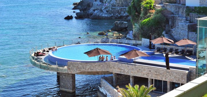 Лучшие отели Будвы 4* - "Avala Resort & Villas"